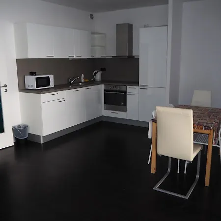 Kings Apartments