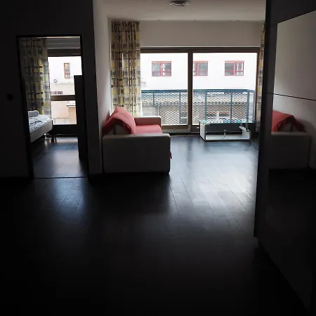 Kings Apartments